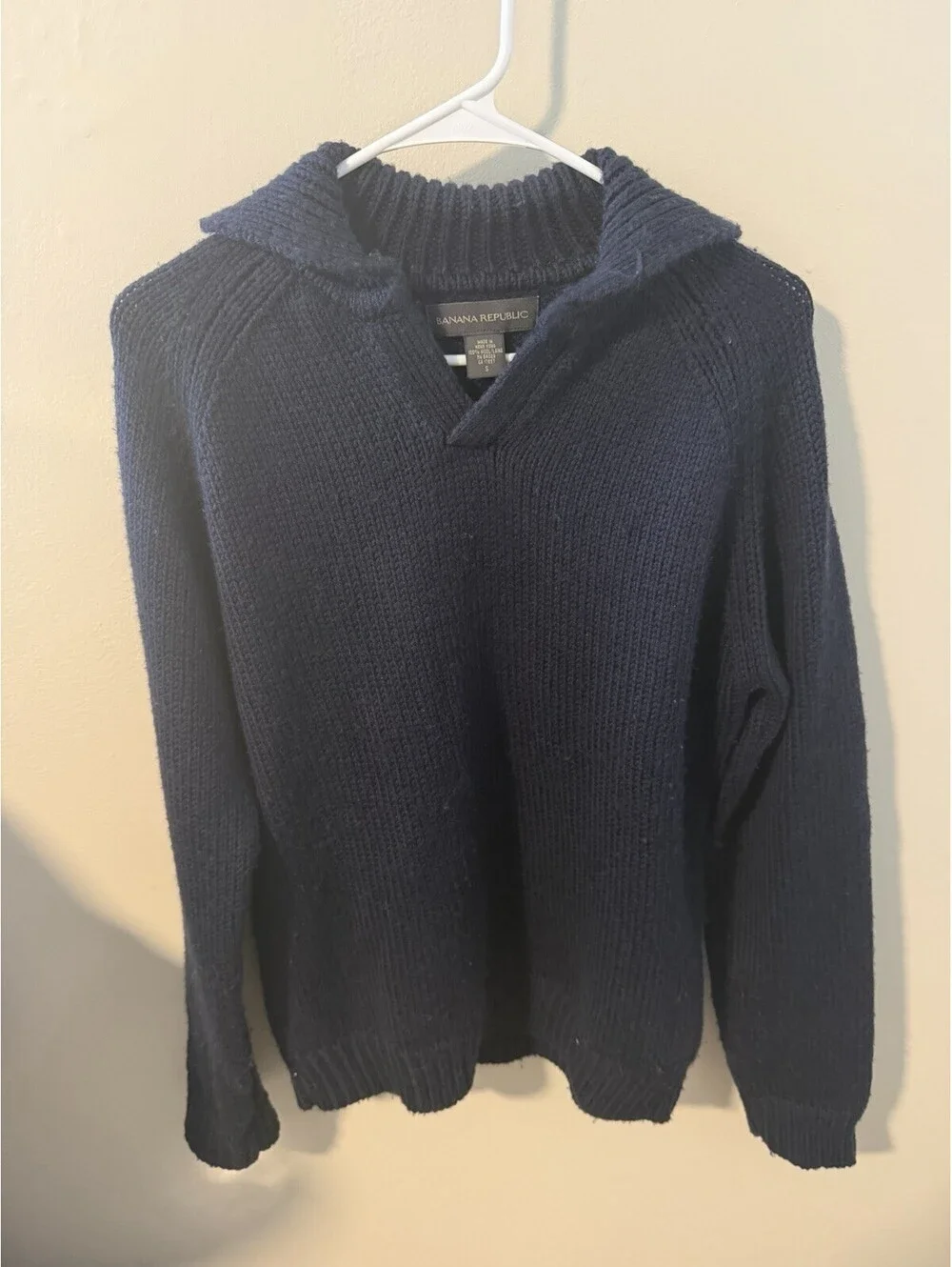 banana republic Men’s 100% Wool Sweater Size Small